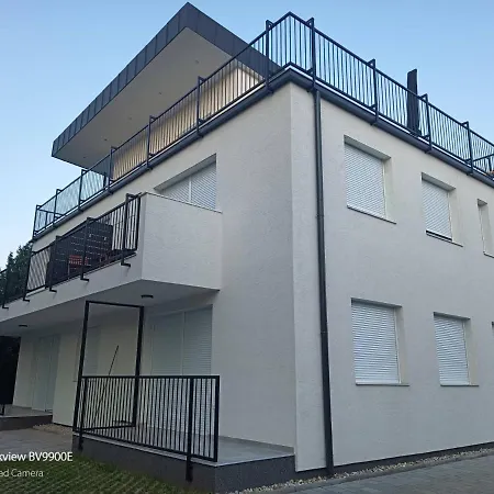 Azurro Apartament Siófok