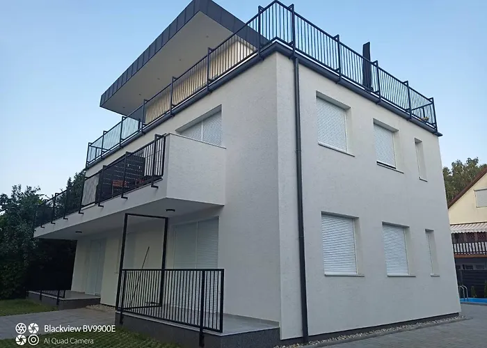 Azurro Appartamento Siófok